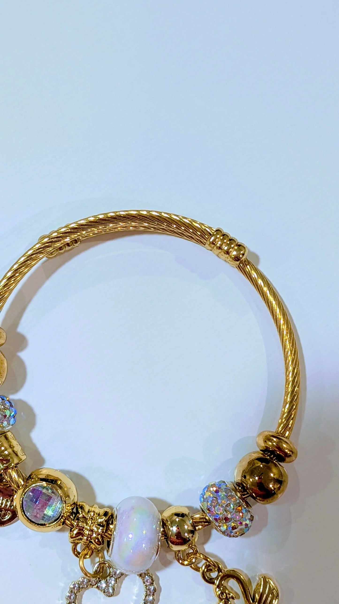 "Thank You" Heart Charm Bracelet – Adjustable Gold Twisted Bangle with Iridescent Crystal Beads - RizQ Life