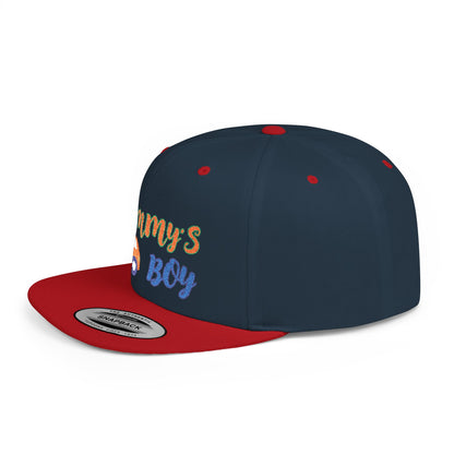 Casquette Snapback à visière plate « Mommy's Boy » – ajustable, élégante et parfaite pour les hommes, les adolescents et même les enfants. Un cadeau idéal pour un look décontracté ou streetwear.