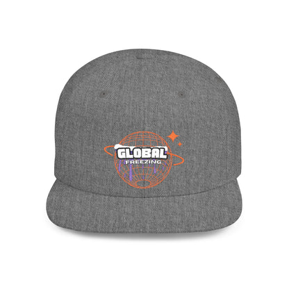 Casquette Snapback Global – casquette élégante à six panneaux ajustable pour hommes et femmes. Respirante, brodée et idéale comme cadeau ou pour un usage quotidien.