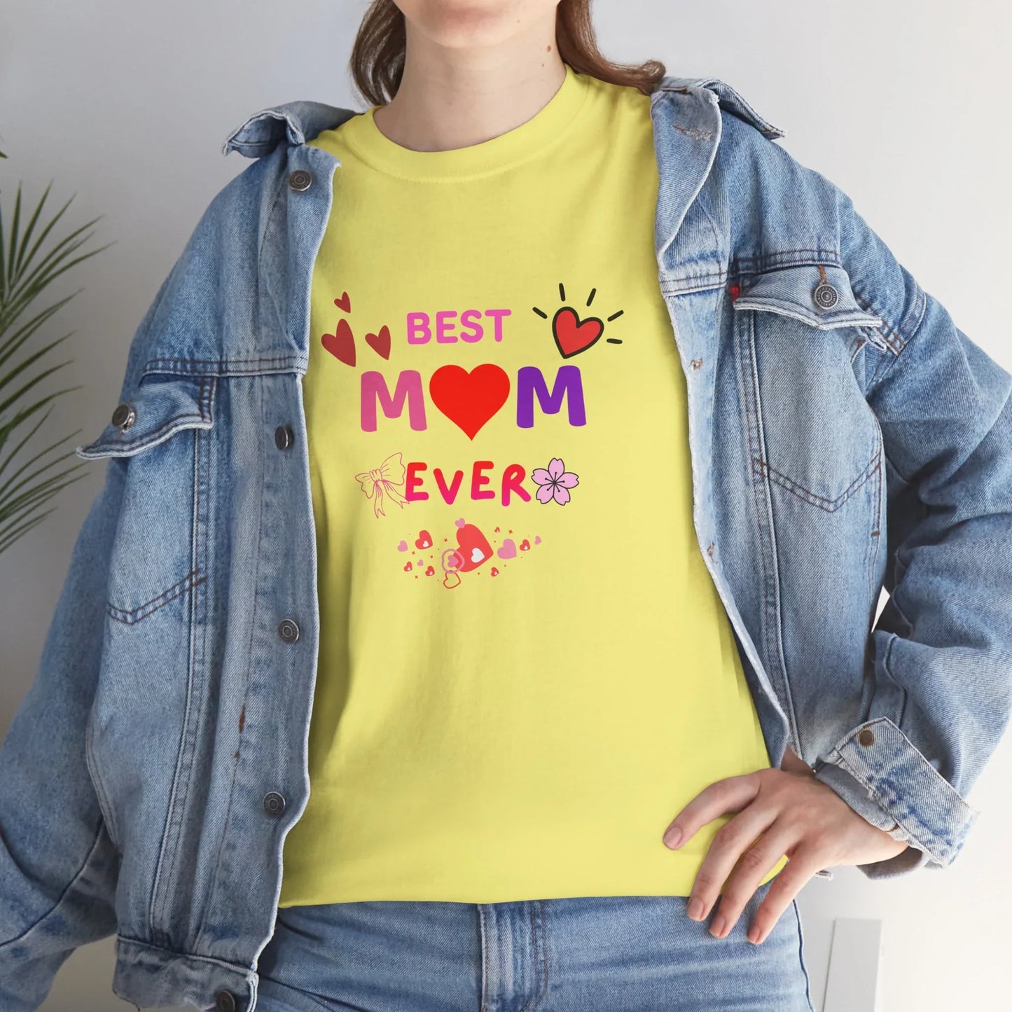 Best Mom Ever Mother’s Day T-Shirt - Aesthetic Heart & Bow Graphic Tee