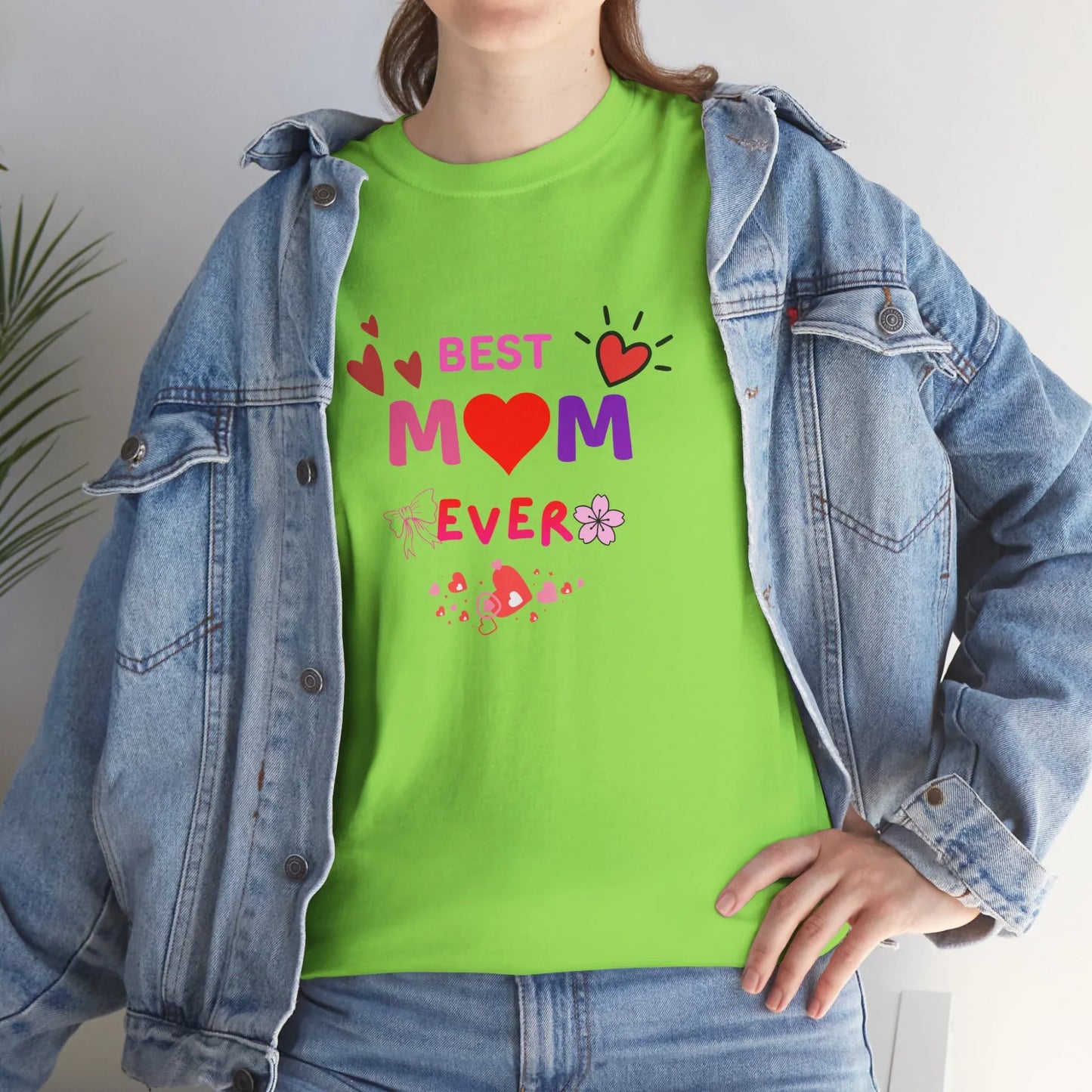 Best Mom Ever Mother’s Day T-Shirt - Aesthetic Heart & Bow Graphic Tee