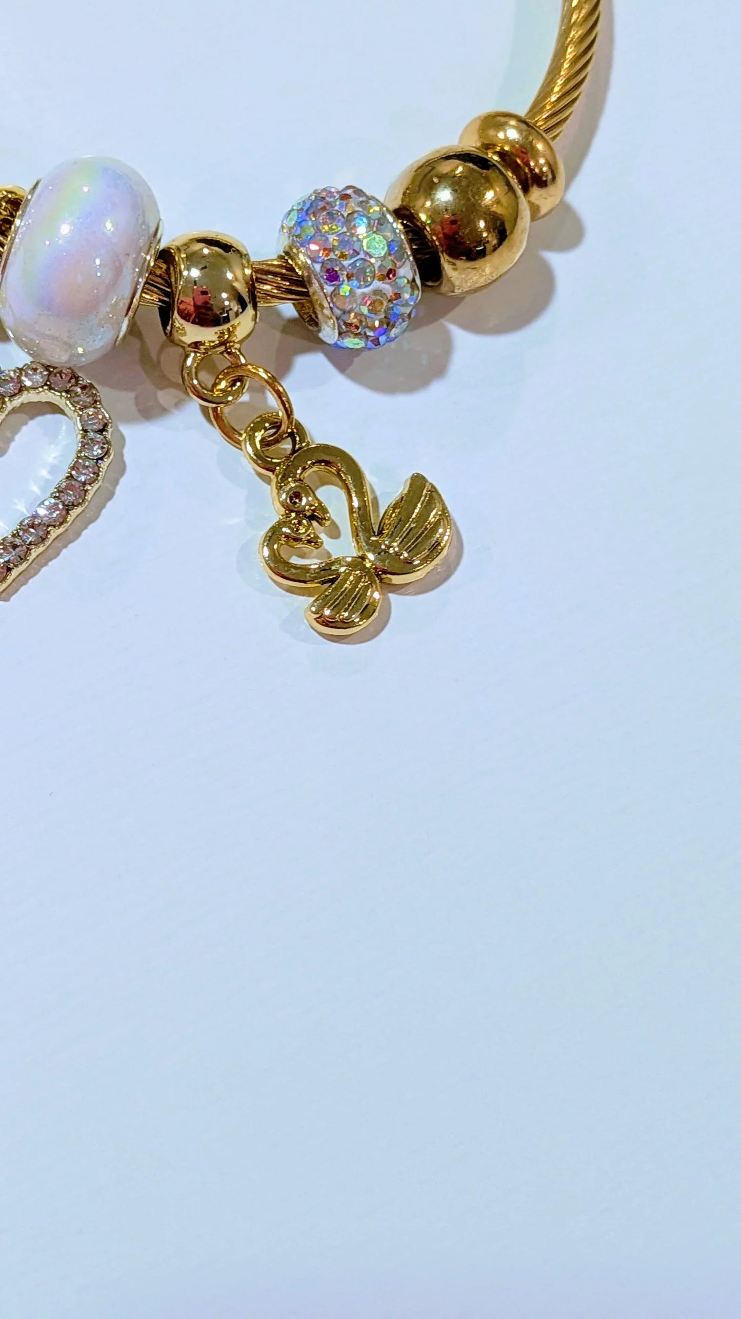 "Thank You" Heart Charm Bracelet – Adjustable Gold Twisted Bangle with Iridescent Crystal Beads - RizQ Life 