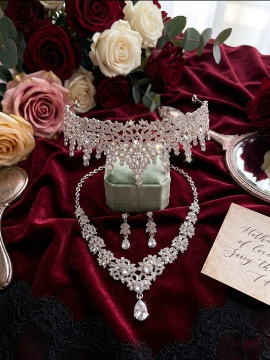 Luxury Crystal Bridal Jewelry Set with Tiara Crown, Necklace & Earrings – Silver Rhinestone Wedding Accessories
