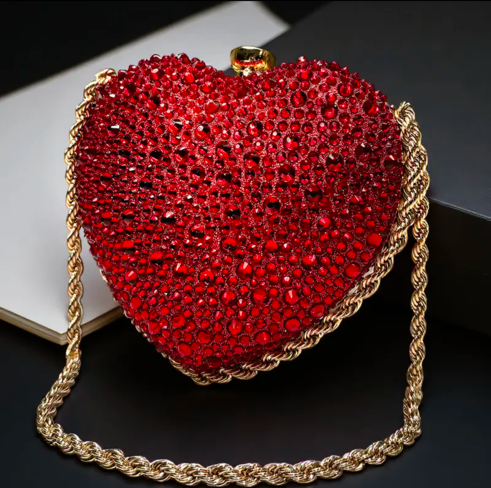 Sparkly Heart-Shaped Crystal Clutch – Red Rhinestone Evening Bag with Gold Chain