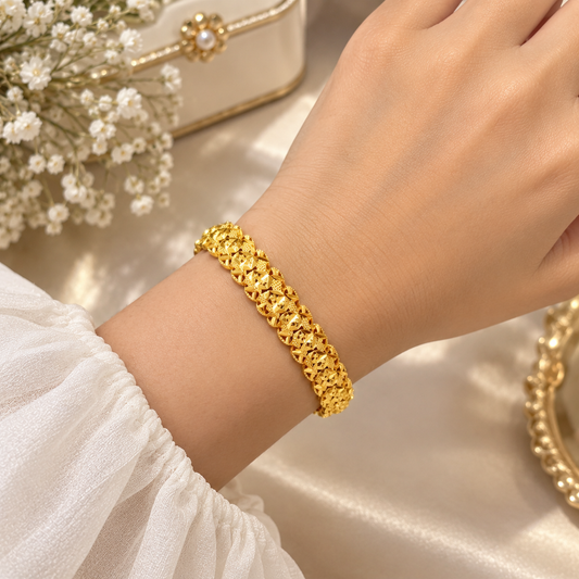 24K Glow Diamond-Pattern Bracelet